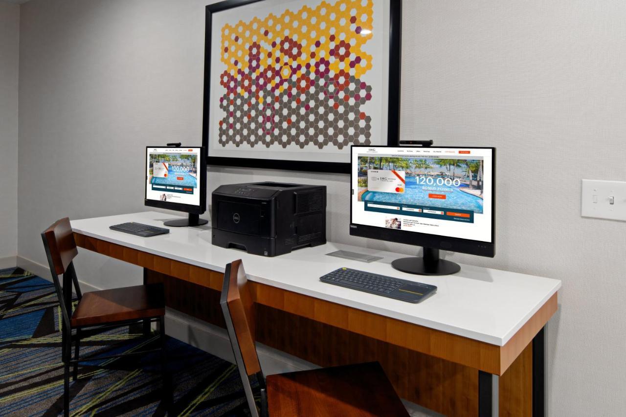 Holiday Inn Express Fresno South By Ihg Ngoại thất bức ảnh