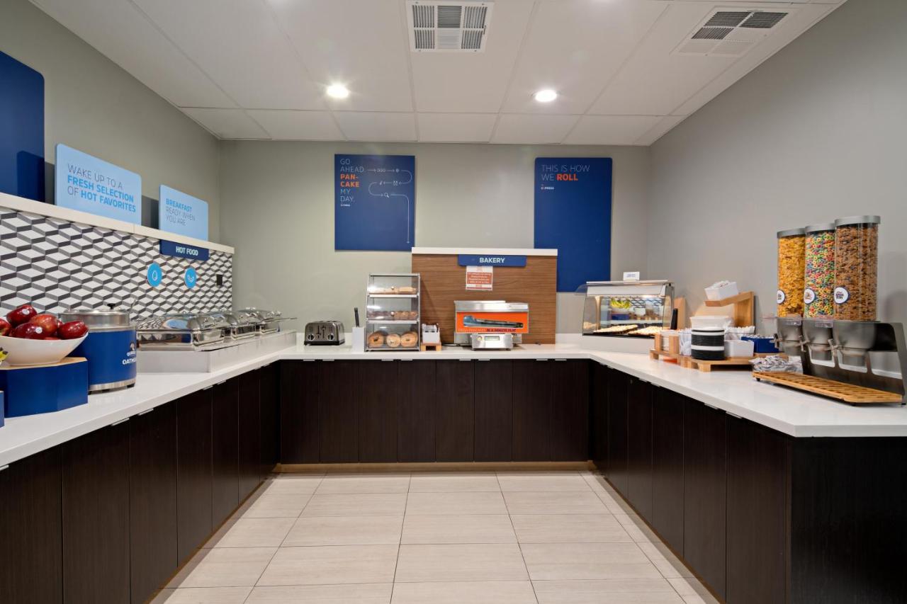 Holiday Inn Express Fresno South By Ihg Ngoại thất bức ảnh