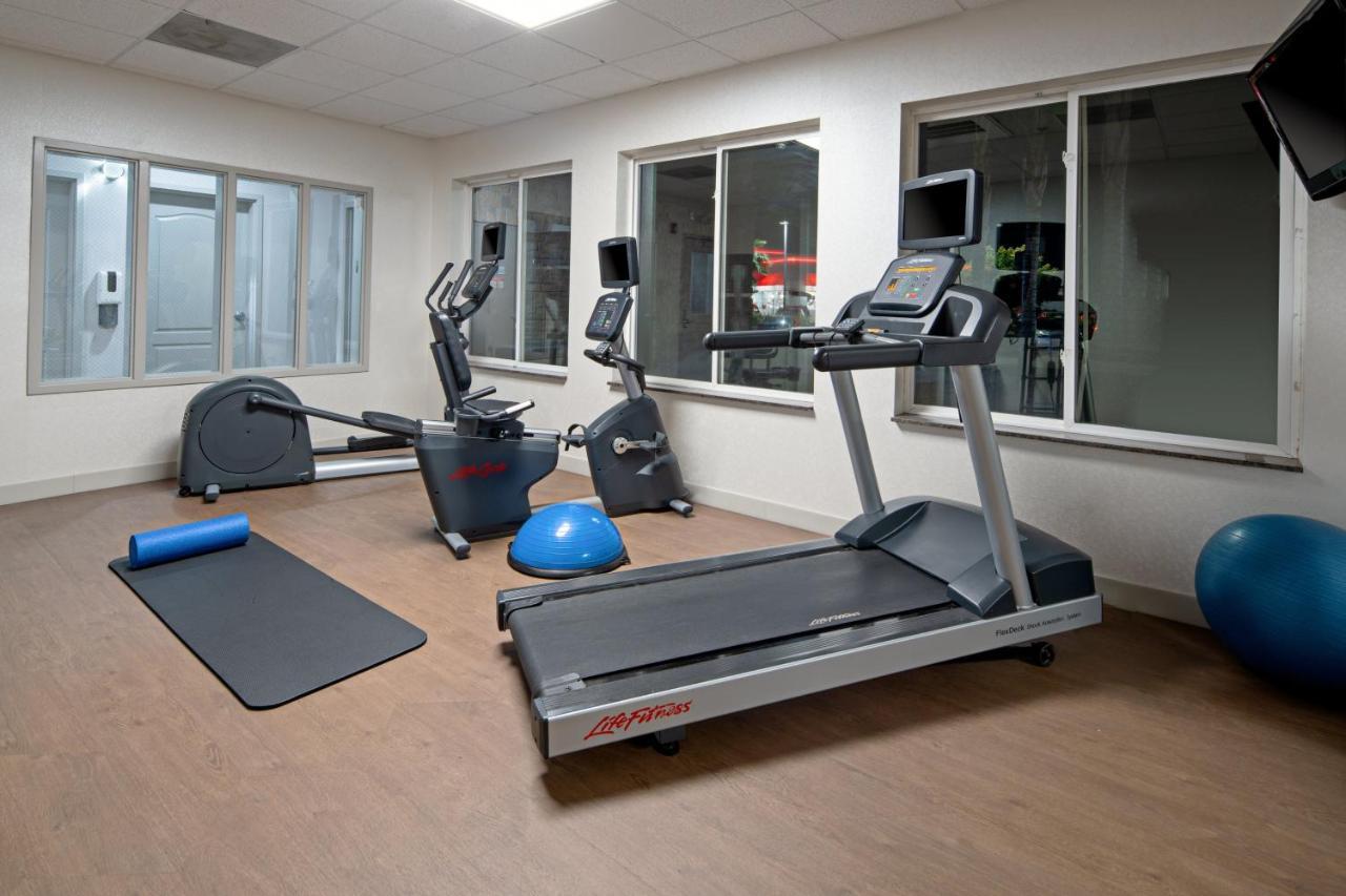 Holiday Inn Express Fresno South By Ihg Ngoại thất bức ảnh